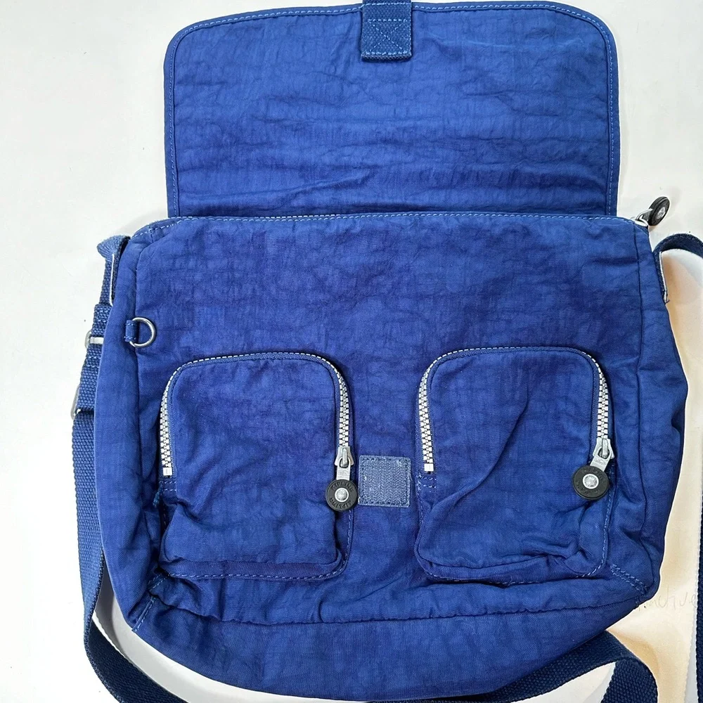 Kipling shoulder Bag - Picture 2 of 8